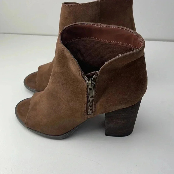 New Carlos by Carlos Santana new without retail box size 8 - Picture 4 of 11